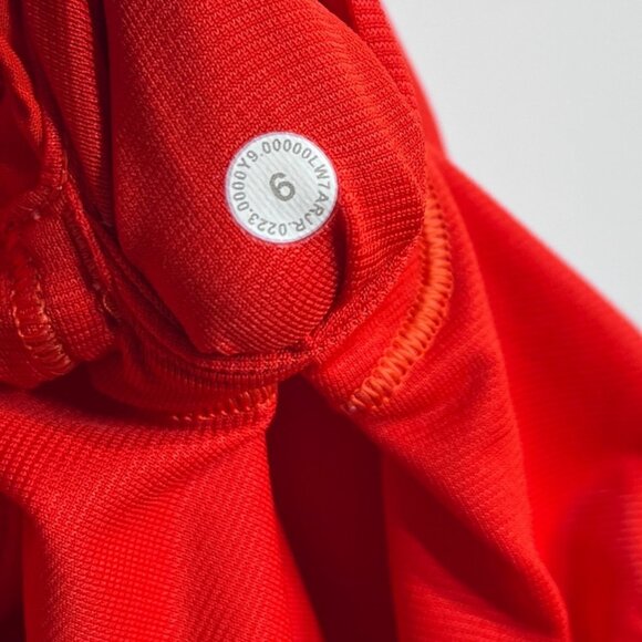 Lululemon Hotty Hot High-Rise Lined Short 2.5" Hot Heat - Picture 6 of 6